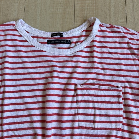 Red/white strip long sleeve - Picture 2 of 2